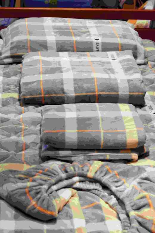 艾能绒暖绒学生床品 商品图4