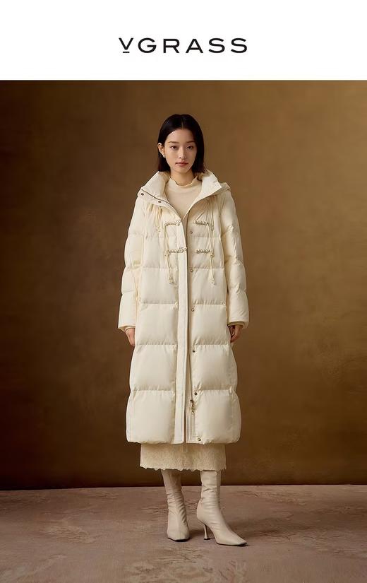 VGRASS维格娜丝24年冬季新款流苏盘扣羽绒服 商品图0