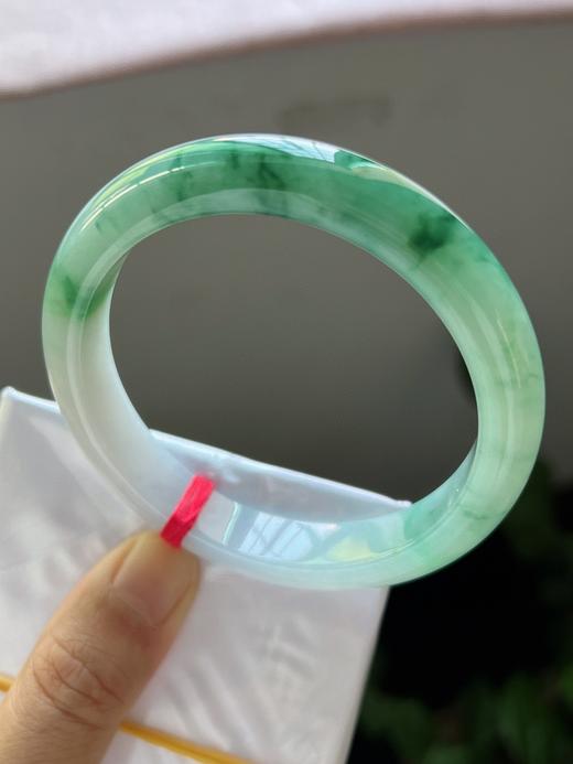 60正圈翡翠手镯 商品图3