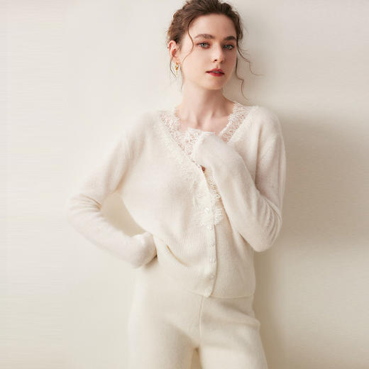 【自】全新升级【铂金会员422/天猫569/差价147】(21706) 洛诗琳鄂尔多斯100纯羊绒蕾丝花边V领针织羊绒开衫女 商品图2