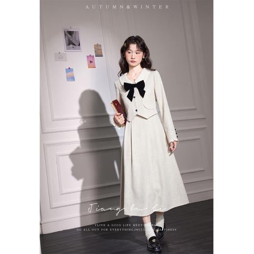 鹿向南「月光舒曼」法式假两件连衣裙女2024秋冬新款小香风长裙子 商品图2