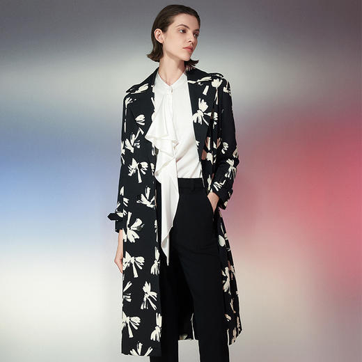 EITIE爱特爱春季新款经典翻领时尚印花中长款风衣外套7704401 商品图1