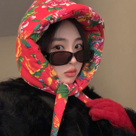 东北时尚夹棉大花布头巾帽 商品图1