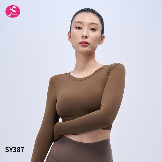 一梵新款短款紧身背部镂空自带活动水滴杯胸垫长袖上衣三色  黑色 卡其色 橄榄绿 商品图6