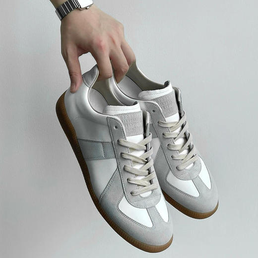 【顺丰包邮】11400 洛诗琳高级感白灰色复古经典德训鞋男202466 商品图2
