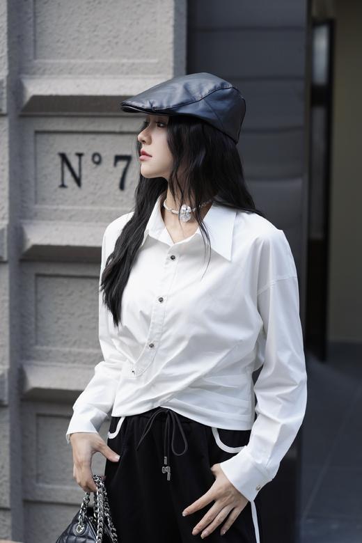 反领下不规则个性长袖衫9421020062 商品图1