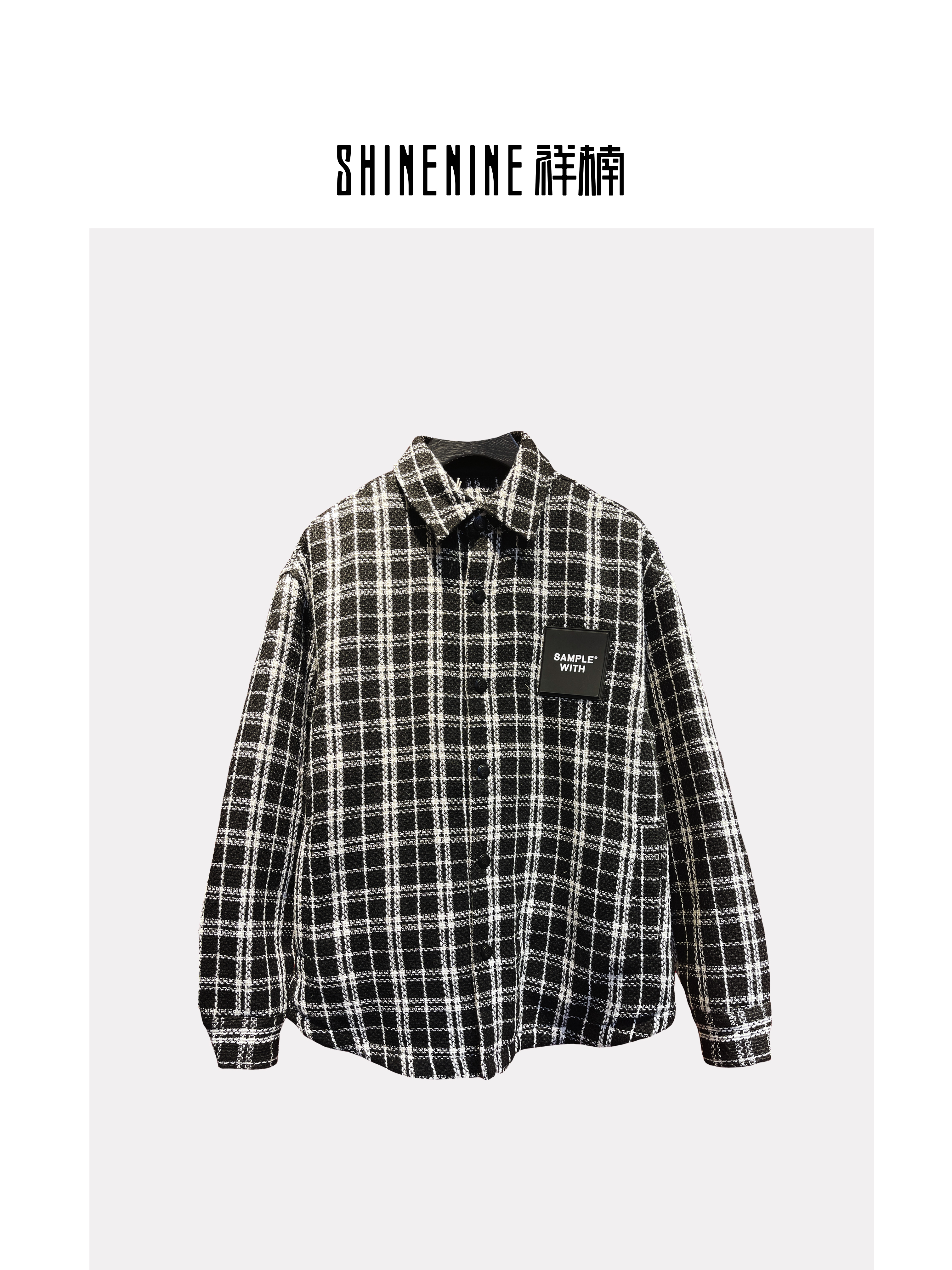 240473408黑白格纹棉服