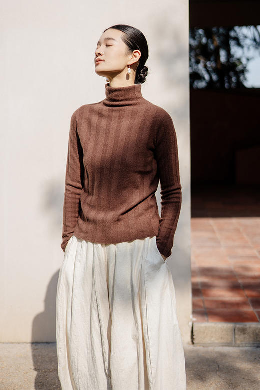 绽放旅行女装887朵/宽坑条打底衫冬季羊毛宽松堆堆领长袖针织衫 商品图5