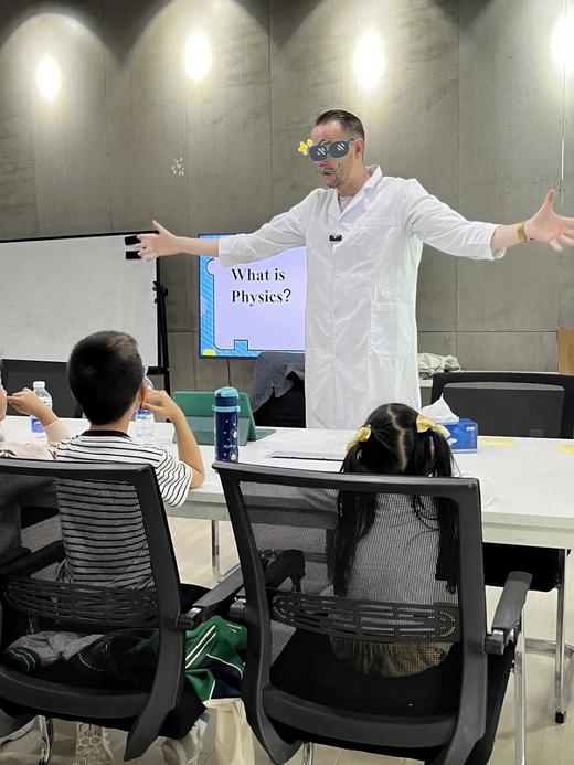 11月老外带娃玩儿科学：双语实验，科学启蒙，互动学习   如风生活特惠 商品图0