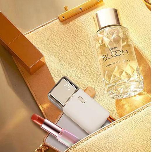 【小身材，大能量】大方宝超级快充移动电源S17、小方宝超级快充移动电源S16、小金条超级快充移动电源S10、AC墙插超级快充移动电源S13、 商品图6