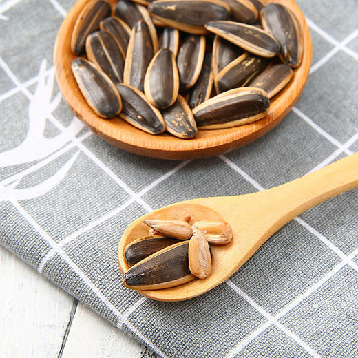 洽洽  洽洽瓜子 焦糖味108g*5袋 商品图2