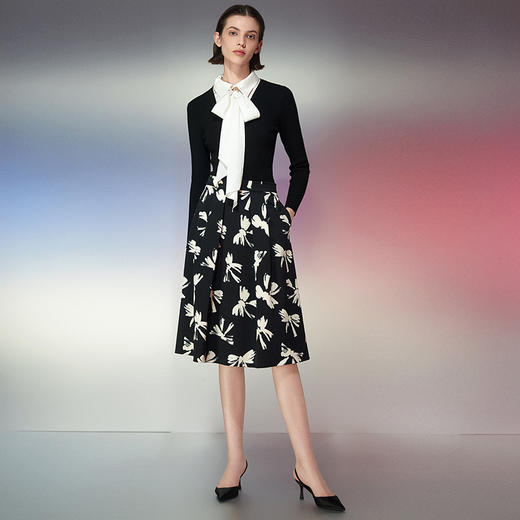 EITIE爱特爱春季新款时尚高级气质高腰印花显瘦舒适半身裙7706401 商品图3