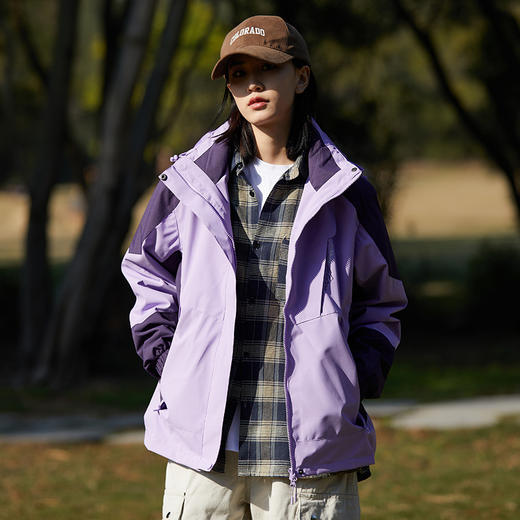 【三合一情侣冲锋衣，户外乐趣，风雨无忧】户外冲锋衣三合一女 防风防泼水情侣款 单层薄款登山服 外套男款-QQ 商品图9