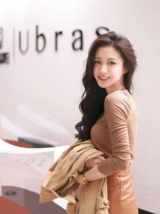 【刘雯同款】特价出清~官网399！U家无痕莫代尔无尺码随型裁保暖内衣套装女内搭秋衣秋裤打底长袖长裤 商品图6