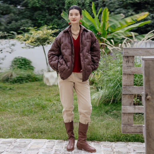 绽放812朵/2024冬季新款全棉斜纹绒感靴裤百搭休闲长裤显瘦小脚裤 商品图1