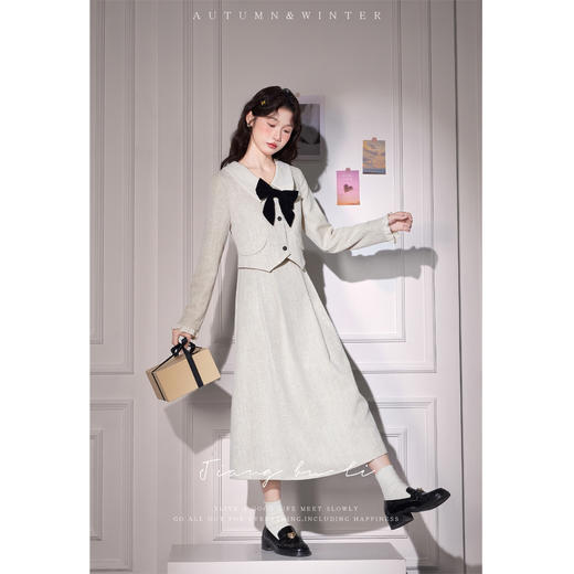 鹿向南「月光舒曼」法式假两件连衣裙女2024秋冬新款小香风长裙子 商品图4