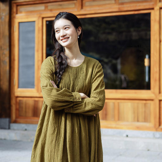 绽放旅行女装777朵/全羊毛皱感肌理缩褶绣自在A字裙摆宽松连衣裙 商品图3
