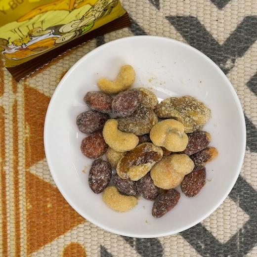 芭蜂 蜂蜜黄油混合坚果仁 30g/袋 商品图1