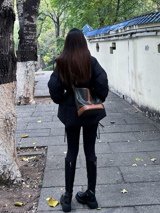 【百图lulu定制】【黄金比例羽绒服】90白鸭绒 收腰 连帽羽绒服 商品图2