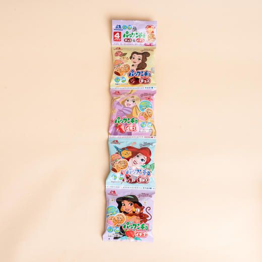 森永巧克力草莓味夹心饼干（4连包）62g 商品图0