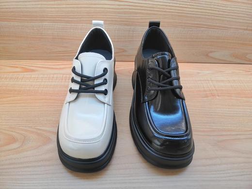 2023春季新款豪行真皮休闲女鞋23101575舒适中跟时尚系带单鞋 商品图3