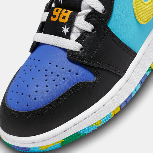 JORDAN 冬 大童 篮球鞋 FD1317 商品图6