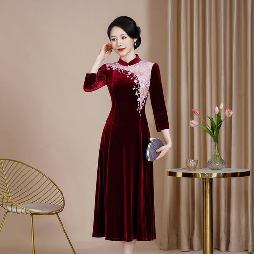 韩国绒时尚旗袍，大摆长款连衣裙HYX-24-7858 商品图0