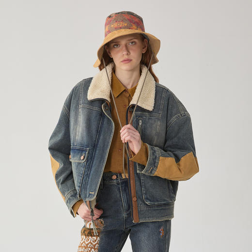 谜底加厚牛仔外套女2024冬款复古机车风毛毛拼接夹克244MW1682 商品图0