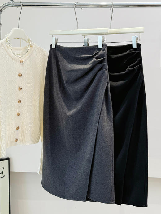 【法式褶皱包臀半身裙】高腰 秋冬新款 设计感修身显瘦 不规则开叉中长款 商品图0