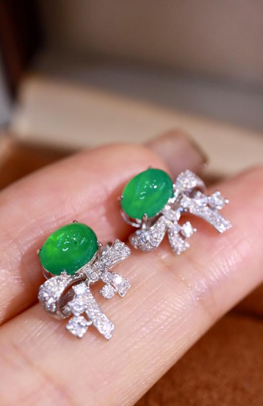 18K祖母绿耳钉 1.90ct 商品图1