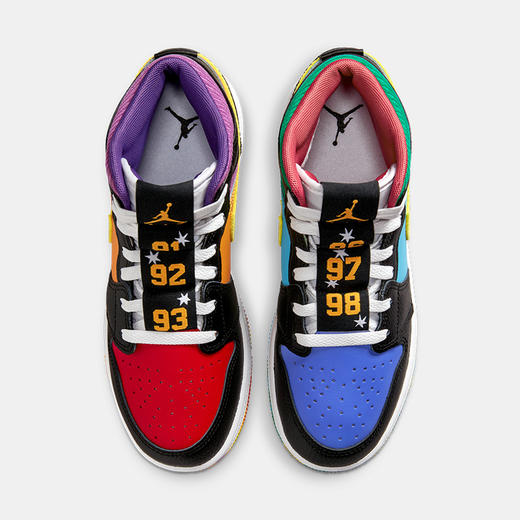 JORDAN 冬 大童 篮球鞋 FD1317 商品图3