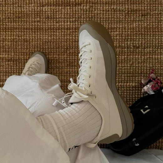 【顺丰包邮】21611 洛诗琳户外百搭登山徒步鞋必备男女同款登山鞋2320 商品图2