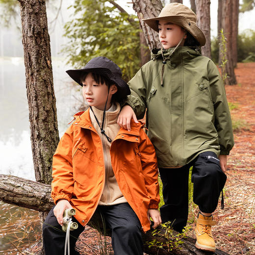 【三防黑科技，一衣三穿，满足不同季节的穿着需求】男童两件套冲锋衣 春秋新款 中大童宽松连帽 防泼水三合一外套潮款-QQ 商品图5