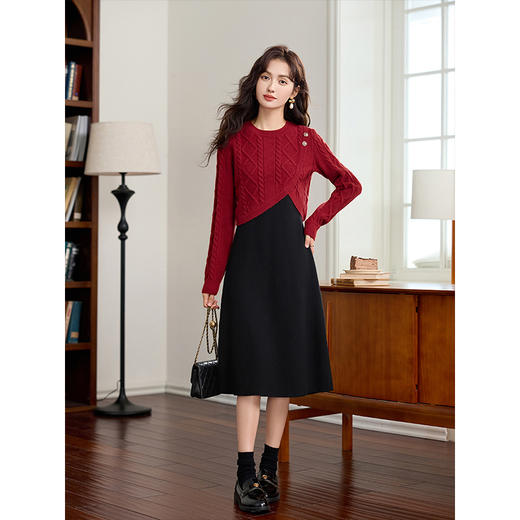【1件75折】熙世界一整套初冬穿搭套装新款高级氛围感毛衣针织连衣裙两件套 商品图4