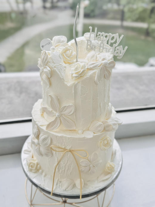 5+7寸新罗马复古刮花蛋糕 商品图0