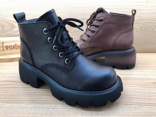 豪行秋季新品时尚休闲真皮女单短靴马丁靴22445013 商品图3