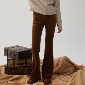 谜底灯芯绒喇叭裤女2024冬新品复古风高腰百搭修身长裤244MK1554