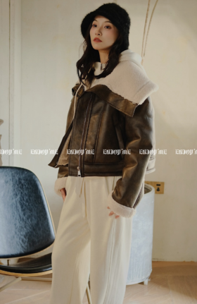 2025年或将爆火的风格——城市游牧风