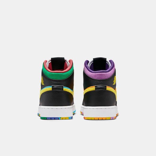 JORDAN 冬 大童 篮球鞋 FD1317 商品图5