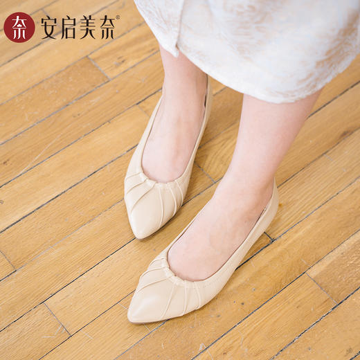 ARCHCONTACT安启美奈羊皮褶皱坡跟温柔小单鞋52908 商品图1