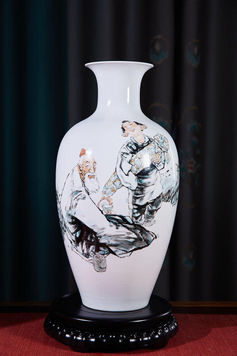 惠风琴韵人物瓶 商品图0