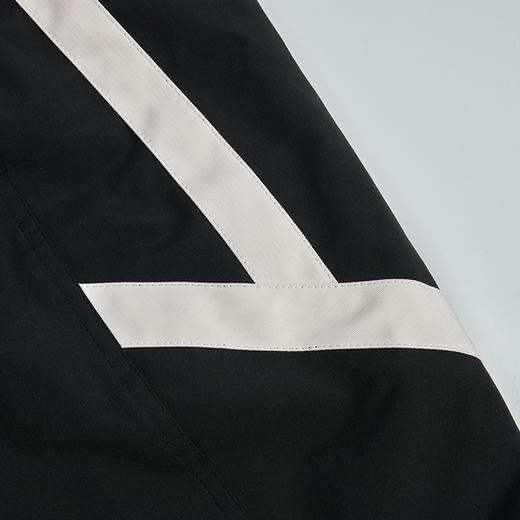 【新品上新】HX 冬季短款带帽羽绒服90绒S100444104101 商品图8