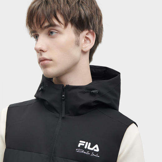 3件折上7折【自营】FILA/斐乐  男羽绒马甲 F11M349908RBK 商品图4