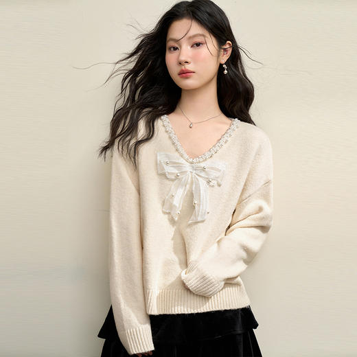 慵懒温柔甜美钉珠蝴蝶结针织衫女深V领宽松毛衣V3842947 商品图3