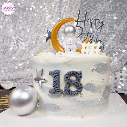 宇航员蛋糕 （蛋糕的数字可以自定义，下单时备注即可）   带你畅游浩瀚宇宙 商品图2