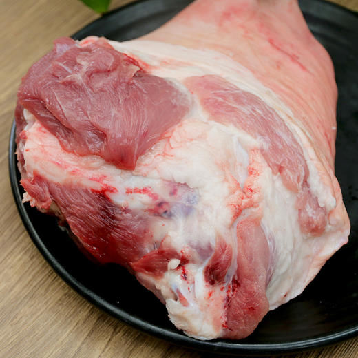 【3份包邮】安心猪前肘  粮食喂养国产猪 皮香肉多肥而不腻  急冻锁鲜 2.3斤 商品图1