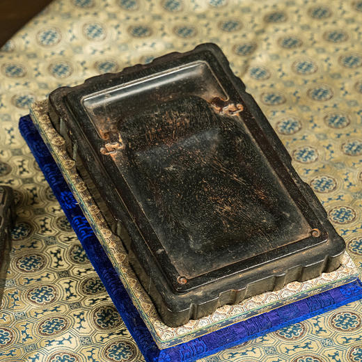 清 紫檀木雕云雷纹砚 商品图3