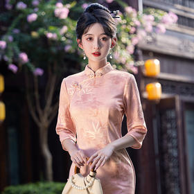 2024新中式改良秋季粉色麂皮绒年轻款显瘦甜美减龄长款旗袍MLS7061