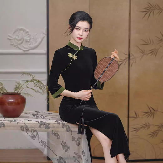 丝绒单层旗袍TM7908 商品图3