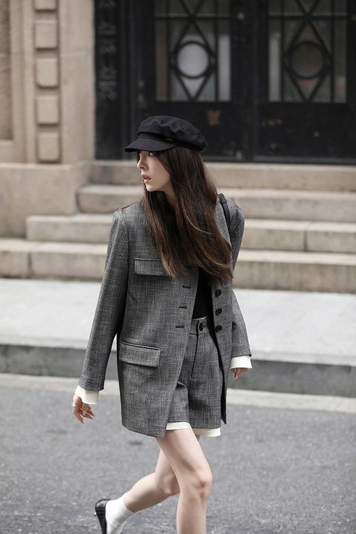 Le Malene 深灰色时髦无领西装外套 19340 商品图4